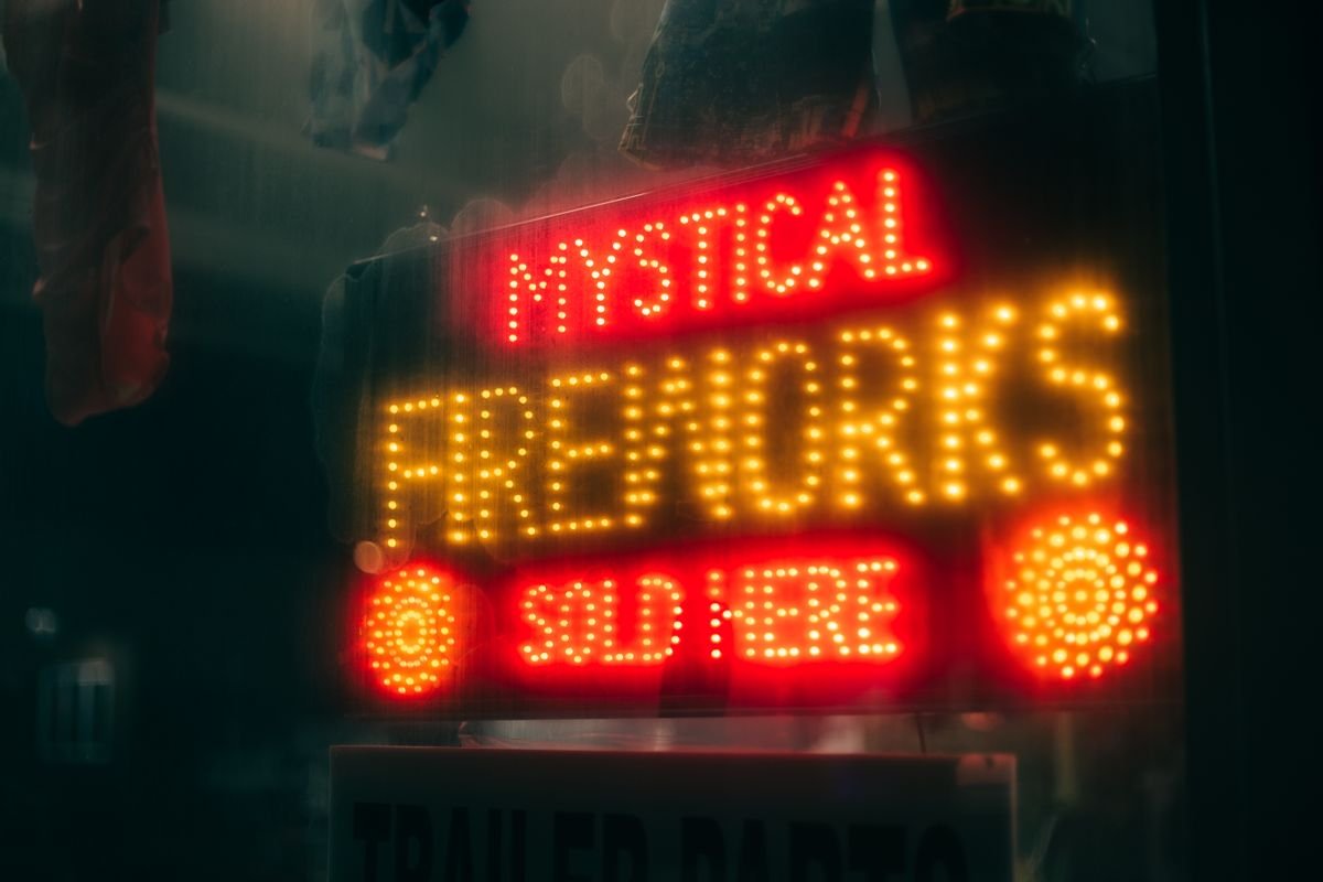 Neon display sign