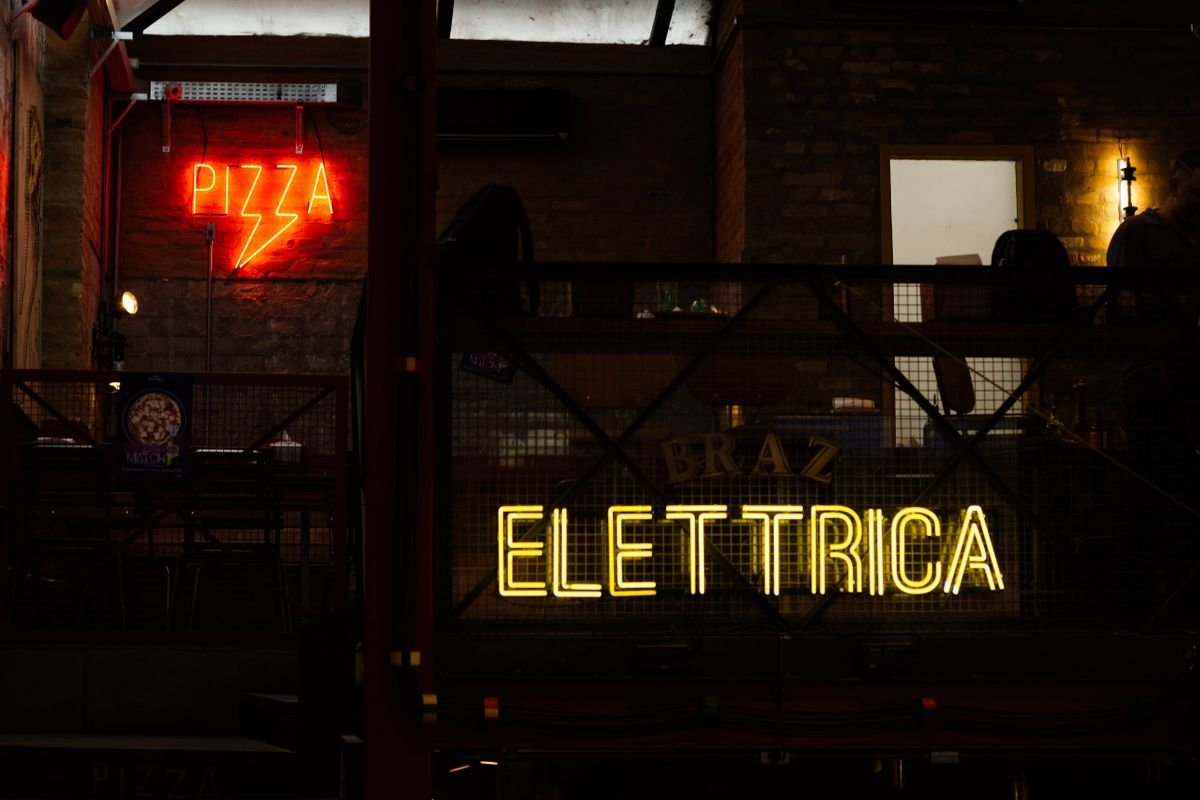 Neon sign for restaurant